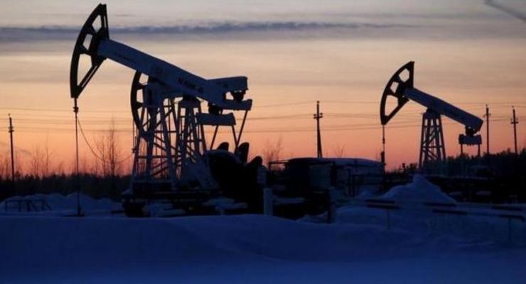 Цены на нефть падают из-за опасения за переизбыток сырья