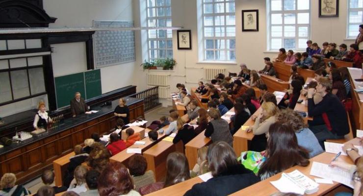 В Украине изменят правила начисления стипендий