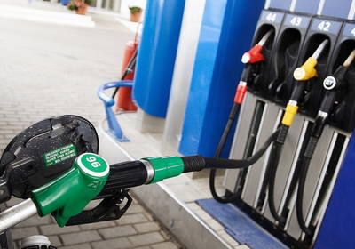 Цены на бензин в Украине: эксперты интригуют прогнозами