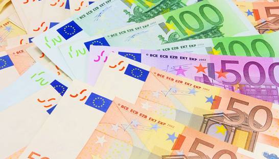 Порошенко предложили изменить национальную валюту