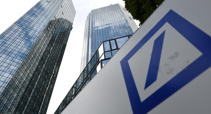 Крупнейший банк Европы хочет свернуть деятельность в России