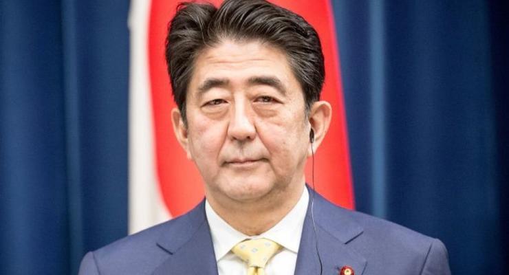 Премьер Японии заявил об угрозе нового мирового экономического кризиса