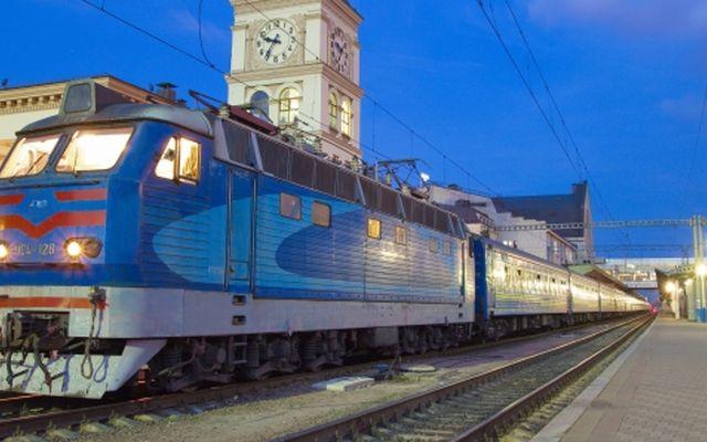 Укрзализныця назначила новую остановку скоростного поезда во Львове