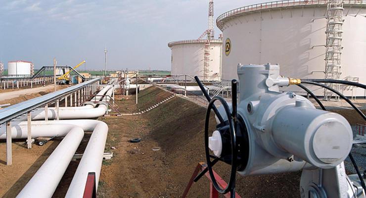 Нефтепровод Одесса-Броды готов к транзиту нефти из Азербайджана