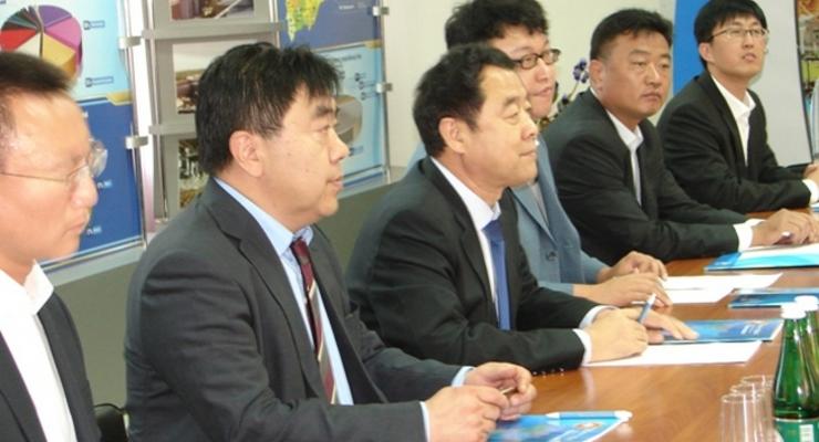 Китайская компания построит в Украине завод по переработке льна