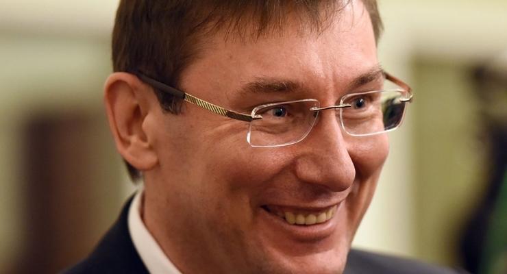 Работникам прокуратуры значительно повысят зарплату - Луценко
