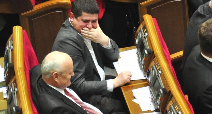 В элитных депутатских домах Киева обнаружили большие долги за коммуслуги
