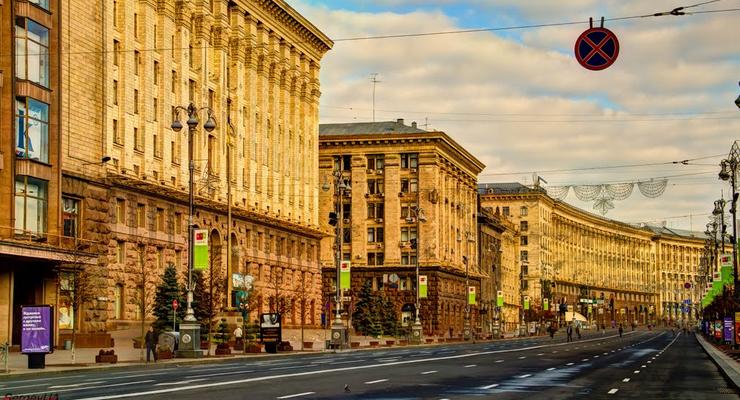 Киевляне начали массово продавать квартиры на Крещатике