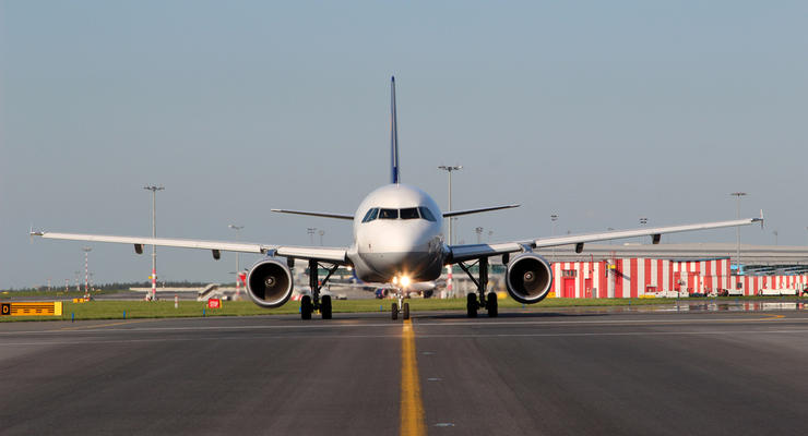 Украинские авиакомпании вышли на объемы пассажирских перевозок 2013 года