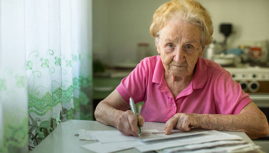 Больше зарабатывайте: депутаты рассказали, как платить за коммуслуги