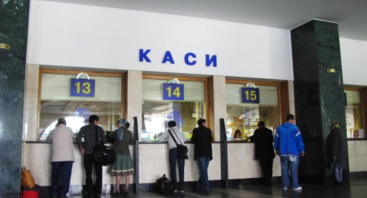 Укрзализныця предлагает дважды повысить тарифы в 2017 году