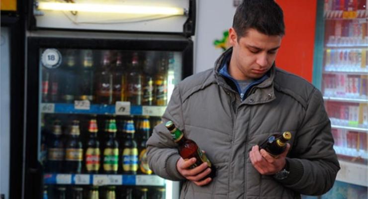 Киевским МАФам разрешили продавать алкоголь