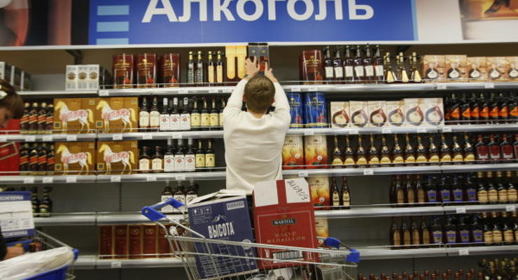 Украинцы активно покупают алкоголь к Новому году