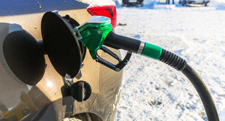В Украине продолжают расти цены на бензин и дизтопливо