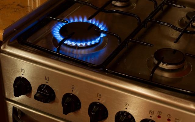 Цены на газ для населения не будут повышать до 1 апреля 2018 года