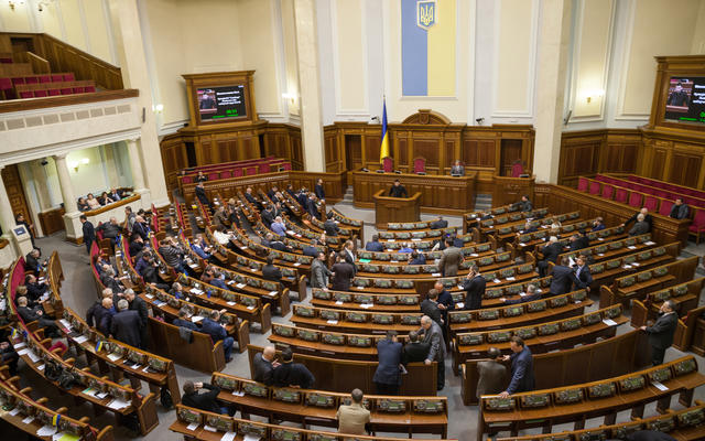 Парламент одобрил 200 миллионов евро инвестиций в городской транспорт