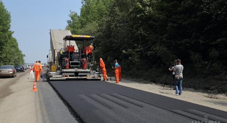 На ремонт киевских дорог выделят еще один миллиард гривен