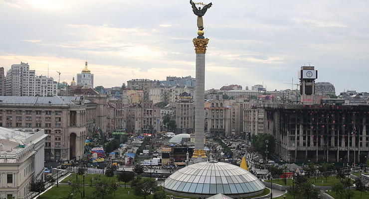 Иностранные инвесторы смогут получать вид на жительство в Украине
