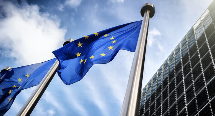 ЕС вывел из "черного списка" офшоров восемь юрисдикций