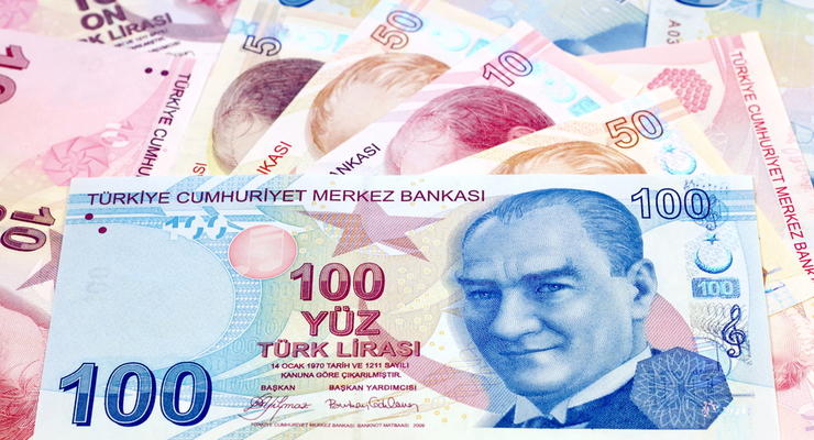 Турецкая лира обновила рекордный минимум к доллару