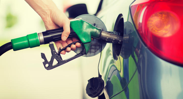 Сети АЗС снизили цены на топливо в Украине