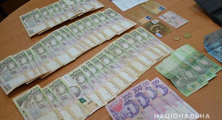 Женщина в Тернополе нашла кошелек с деньгами и сразу же вернула хозяину