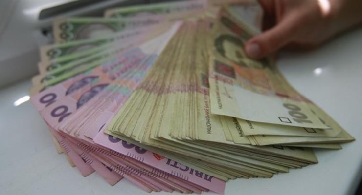 Украинцам вернули 460 млн долгов по зарплате