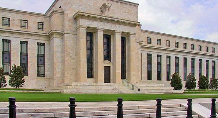 ФРС США снизила базовую ставку впервые с 2008 года