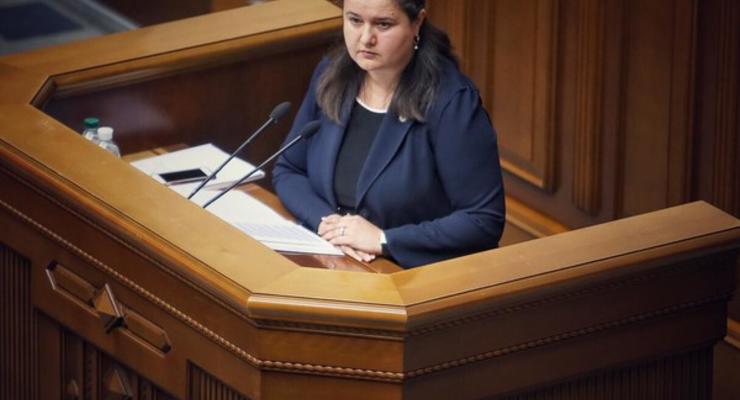 Финансирование выборов в ОРДЛО обсуждать рано – министр Маркарова