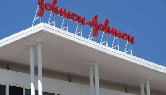 Johnson&Johnson обязали выплатить пациенту $8 млрд компенсации