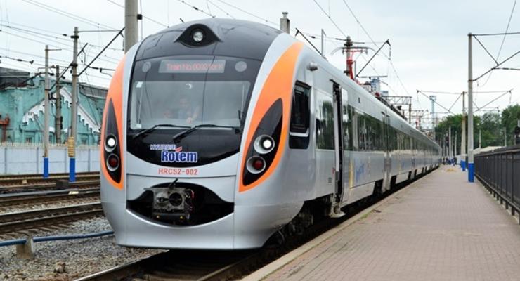 Украина намерена купить 10 новых поездов Hyundai