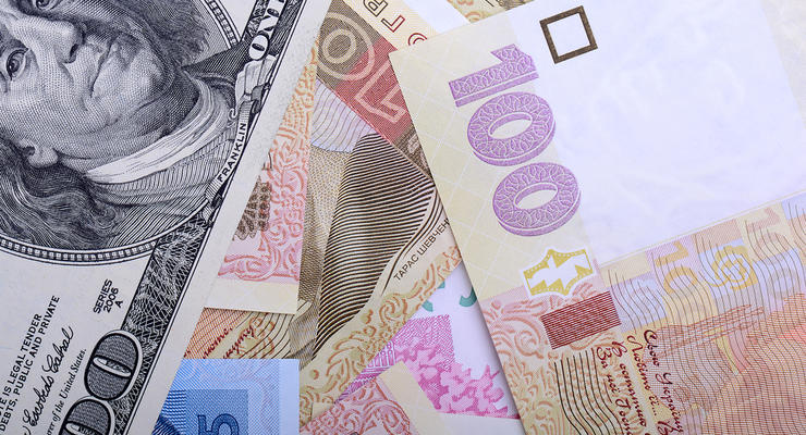 Курс валют на 15 июля: гривна продолжает падение