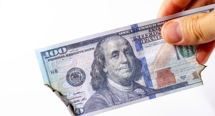 НБУ разрешил всем банкам принимать изношенные банкноты