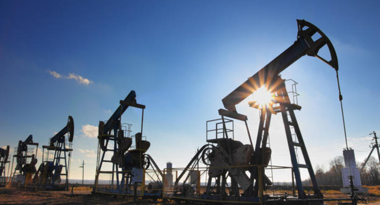 Нефть на мировых рынках растет в цене
