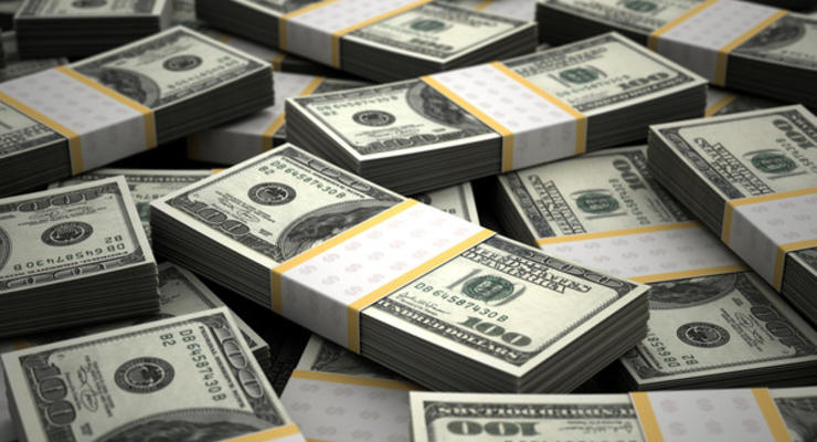НБУ уменьшил продажу валюты на межбанке почти в шесть раз