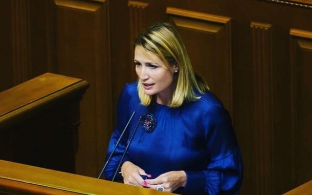 Зарплаты мужчин и женщин в Украине будут равными - вице-премьер