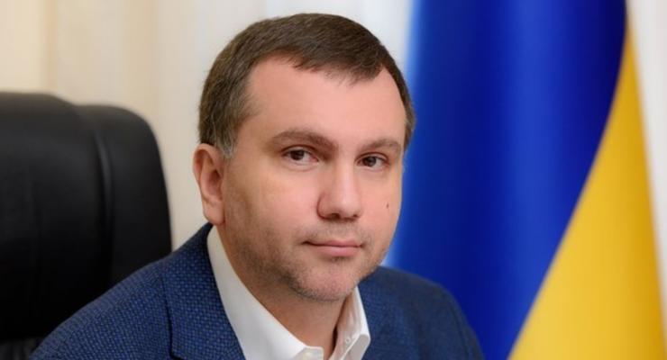 НАБУ показало видео вручения повестки в ВАКС судье Вовку