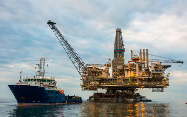 Цены на нефть на 11.02.2021: "черное золото" теряет в цене