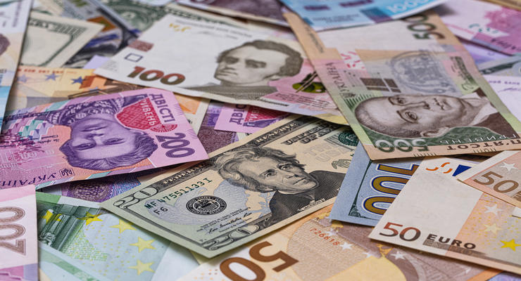 Курс валют на 22.02.2021: гривна проседает к евро
