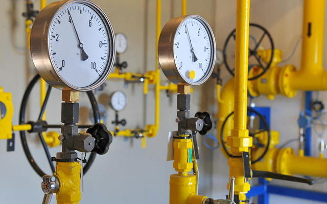 Газовые хранилища Украины наполовину пусты