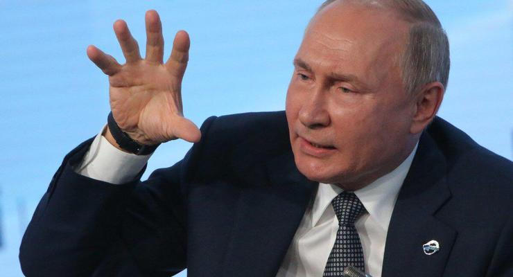 Кремль ввел санкции против Запада