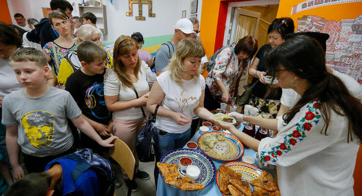 В Украине уменьшилось количество внутренних переселенцев