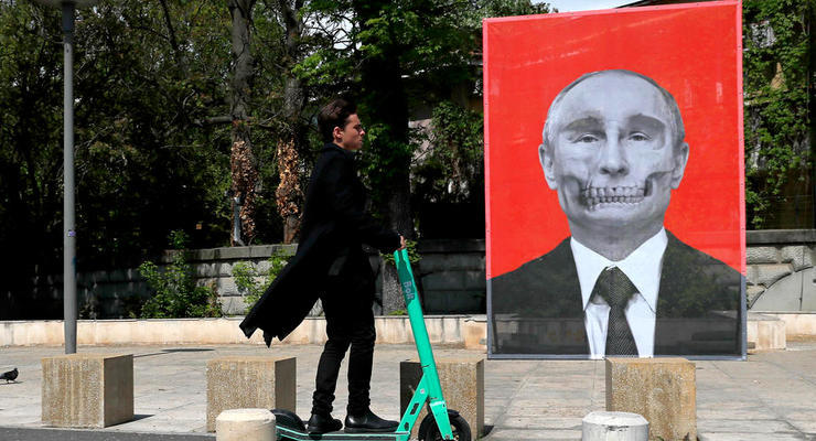 Россия признала ущерб от санкций на сотни миллиардов долларов, - Bloomberg