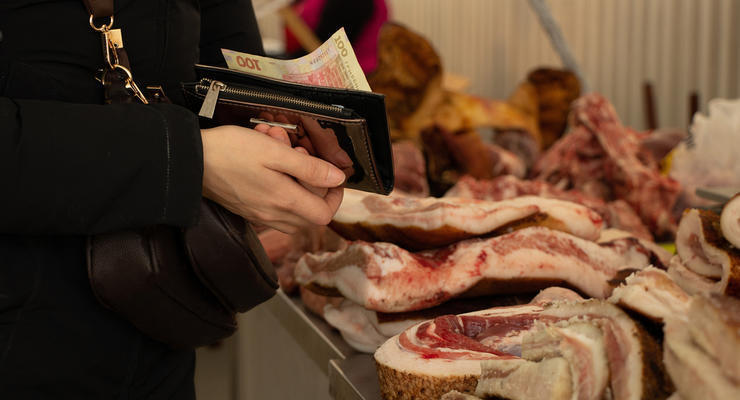 В Украине значительно подорожали мясо и сало: цены