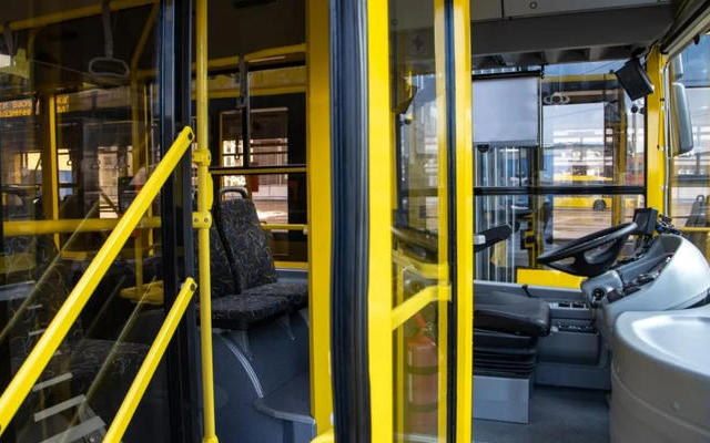 Економія електроенергії: У Києві на маршрути вийшли автобуси