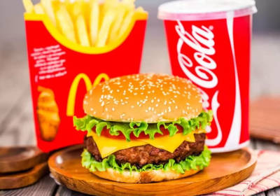 McDonald's открыл еще 2 ресторана в Киеве