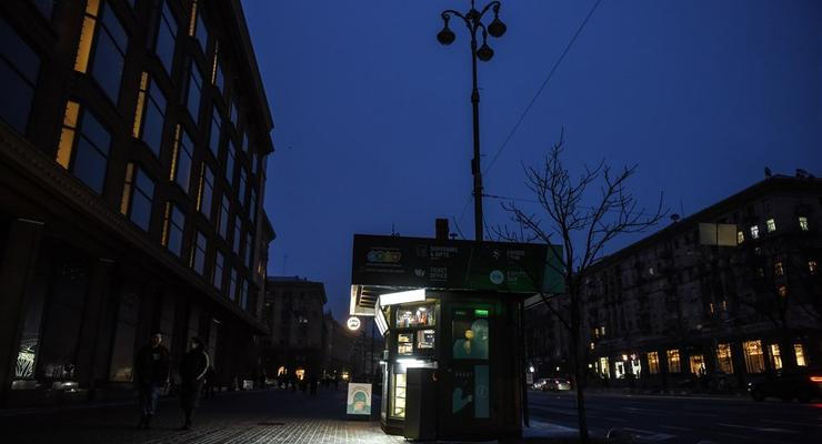 Почему отключений света в Киеве и области становится больше: ответ ДТЭК