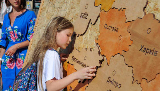 Украинцев в Польше просят возвращать выплаты: детали