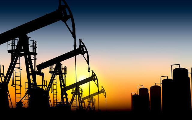Ціни на нафту знизяться - МВФ