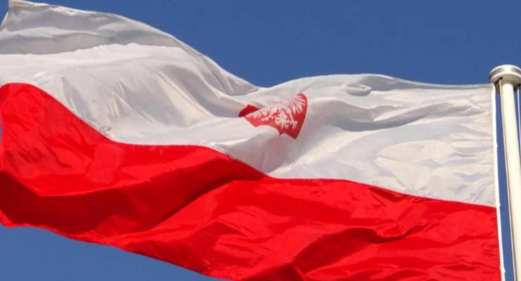 Польша затормозила подписание десятого пакета санкций против РФ - Politico